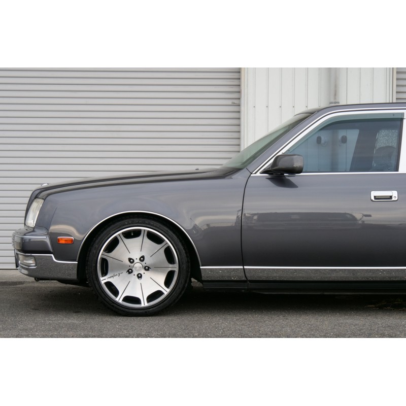 Toyota Century (N.8497) view 10