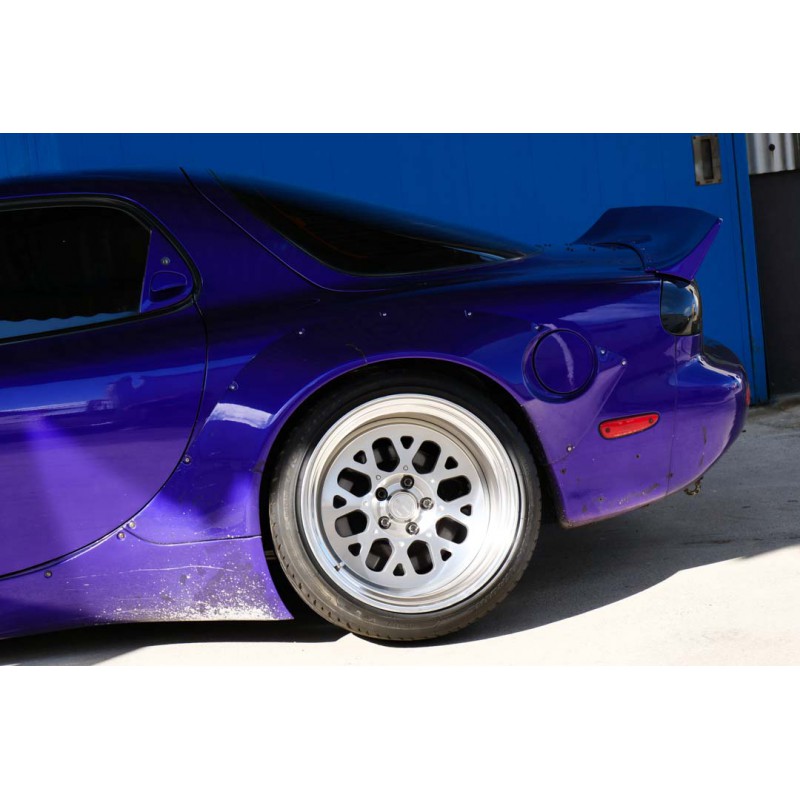 Mazda RX7 Savanna front end (8385) view 19