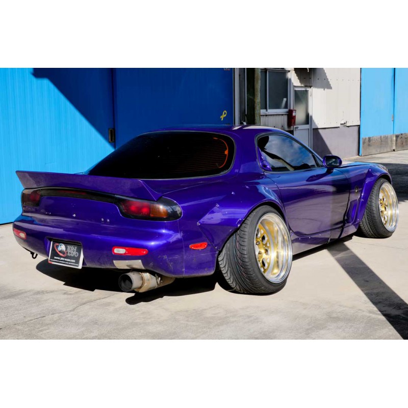Mazda RX7 Savanna front end (8385) view 47