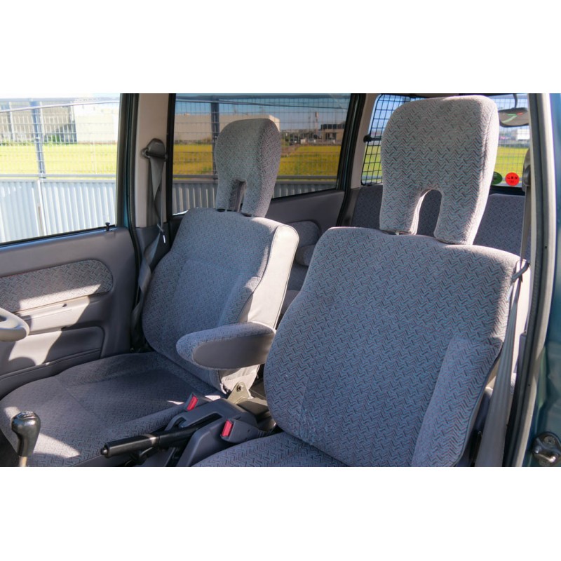 Mitsubishi Bravo (N.8487) view 14