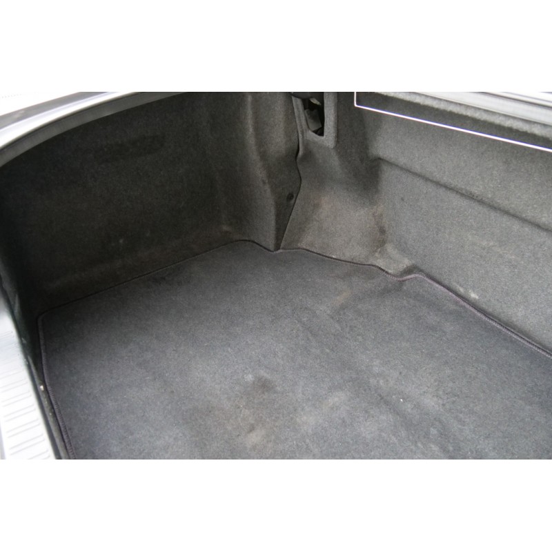 Toyota Century (N.8497) view 101