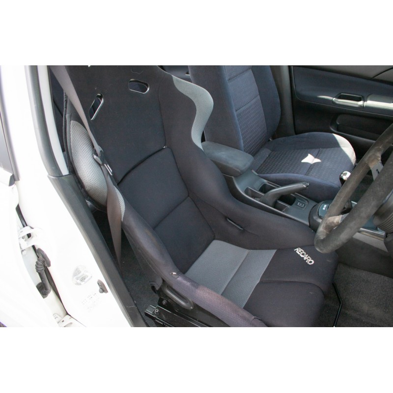 Mitsubishi Lancer Evolution IX (N.8551) view 19