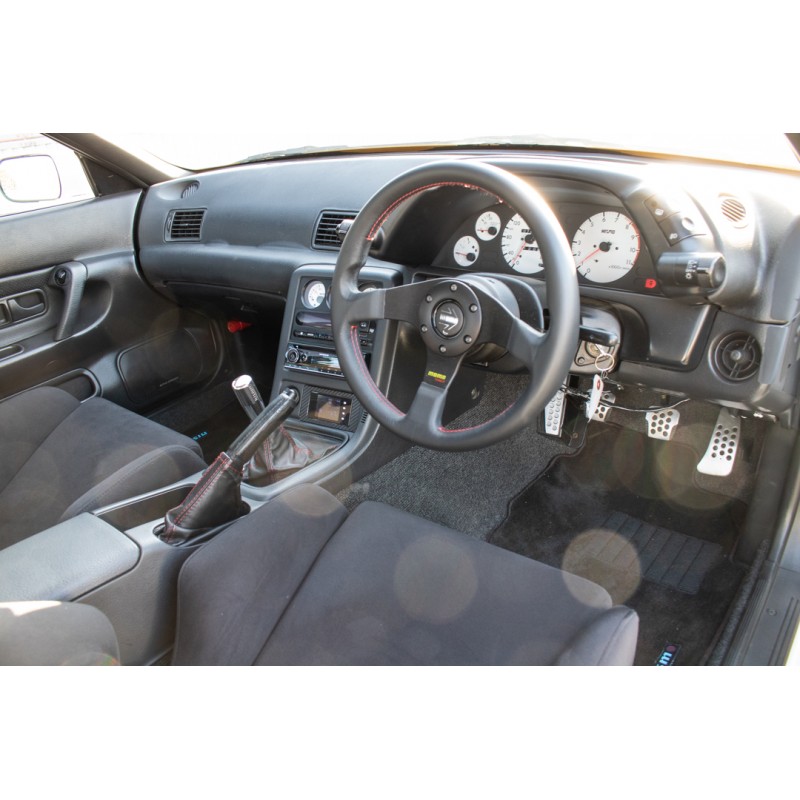 Nissan Skyline GT-R (N.8560) view 13
