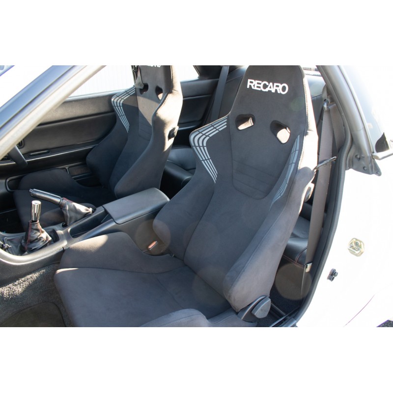 Nissan Skyline GT-R (N.8560) view 23