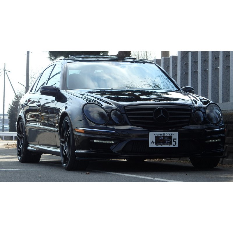 Mercedes Benz E320 (E63 AMG replica) for sale (N.7966) view 3