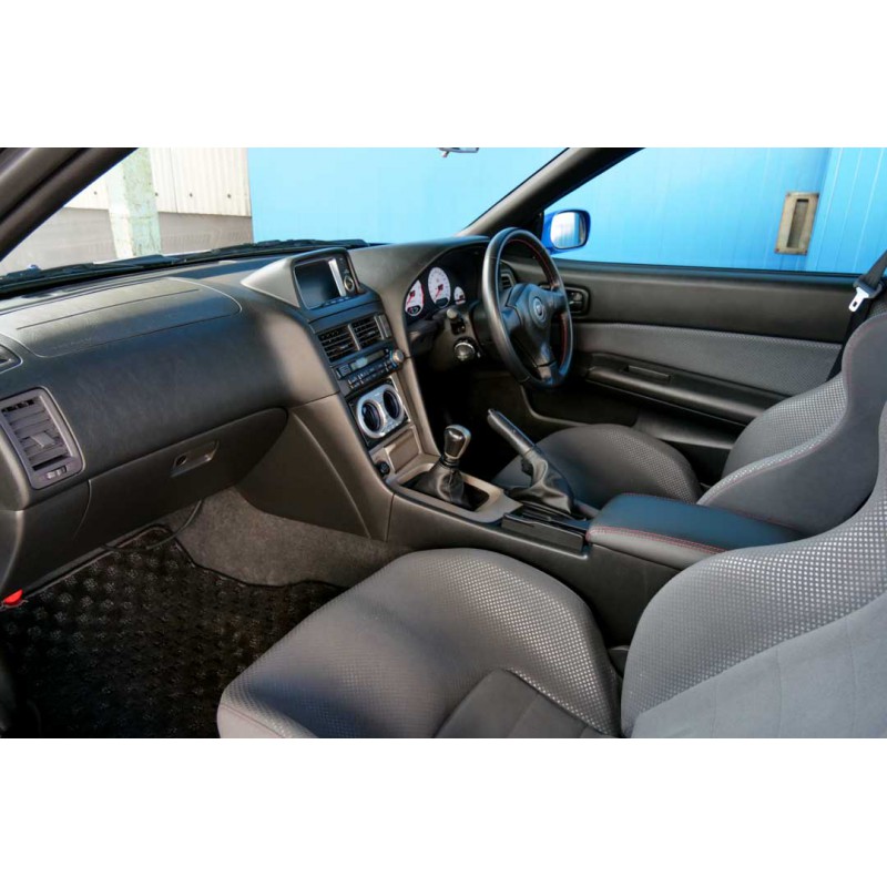 Nissan Skyline GTR R34 V spec (N.8402) view 27