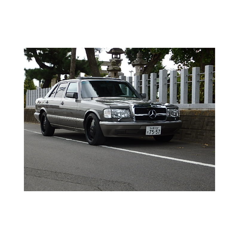 Mercedes Benz for sale at JDM EXPO Japan (N. 7739) view 3