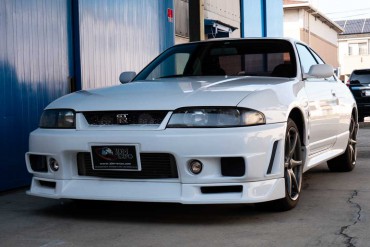 Nissan Skyline GTR R33 V spec for sale (N.8282)