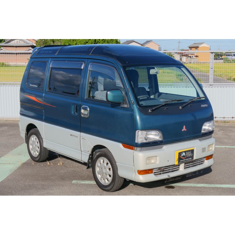 Mitsubishi Bravo (N.8487) view 9