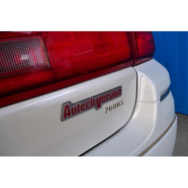 Nissan Stagea (N.8424) view 16